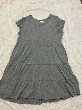 Women’s Tiered Short Sleeve Dress - Heather Gray